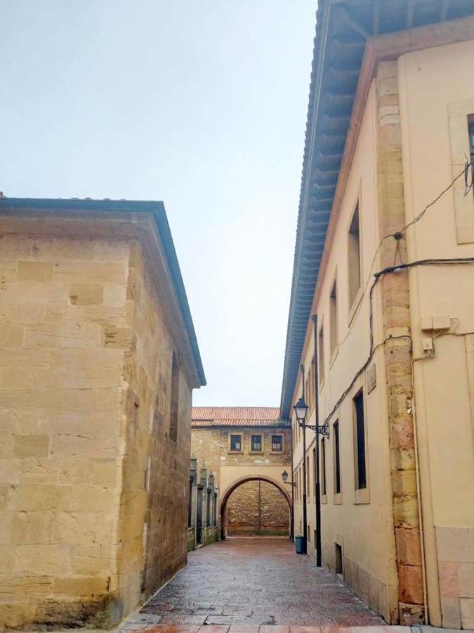 Hotel San Isidoro Coliving Oviedo Exterior foto